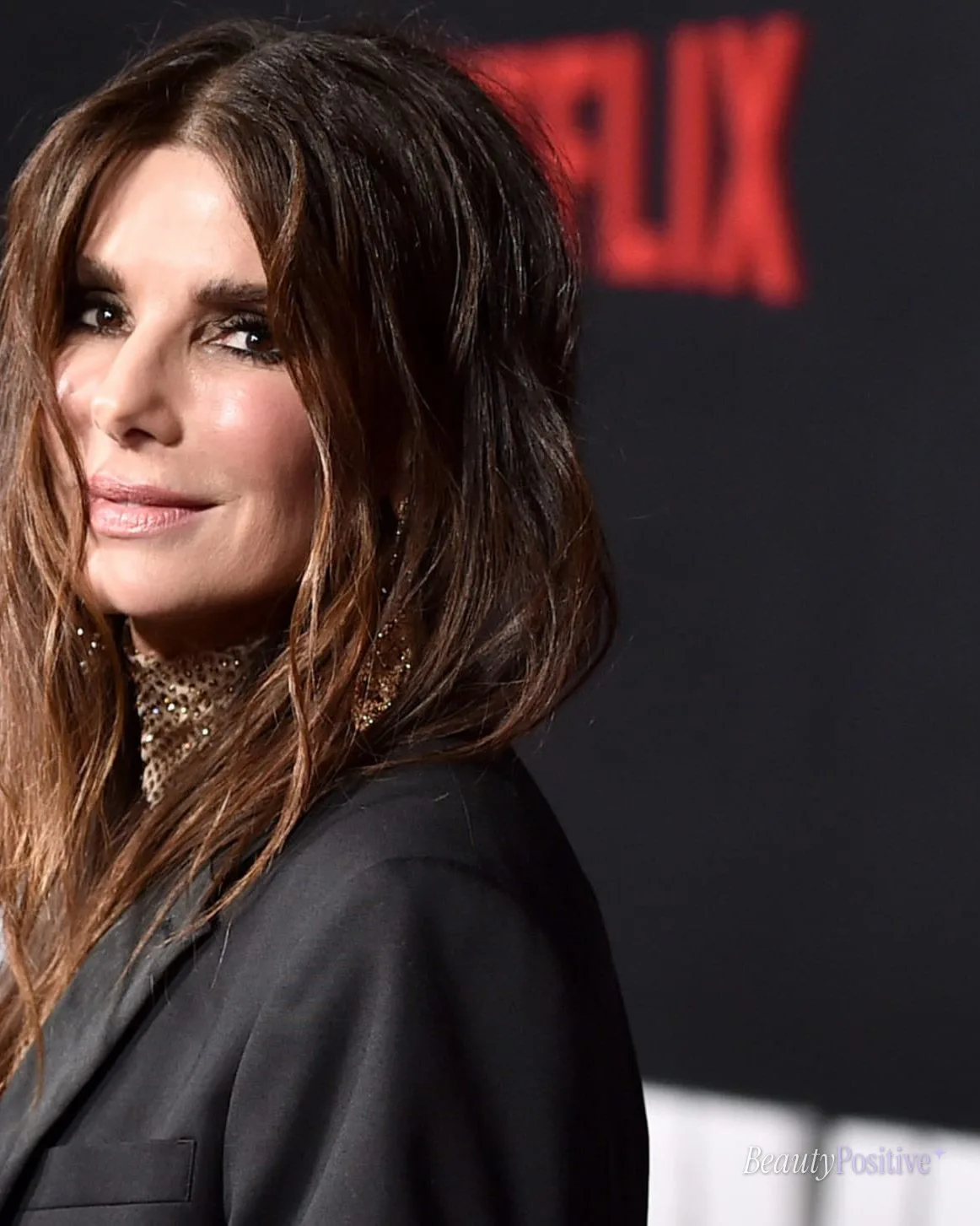 Sandra Bullock and Plastic Surgery: What She Denies, What She Jokes About, What Is Known