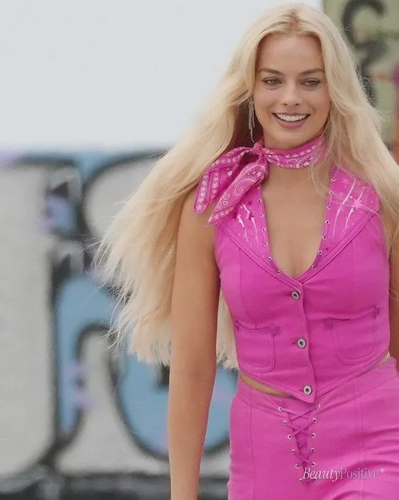Margot Robbie: real new generation Barbie doll