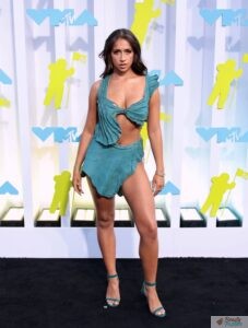 Tate McRae: 8 facts you need to know about the young pop-star