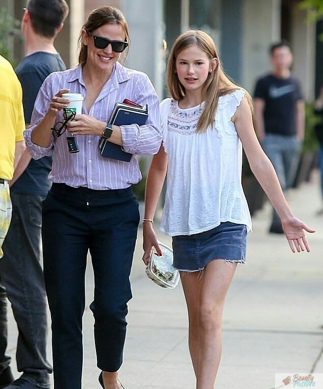 Garner with her daughter 