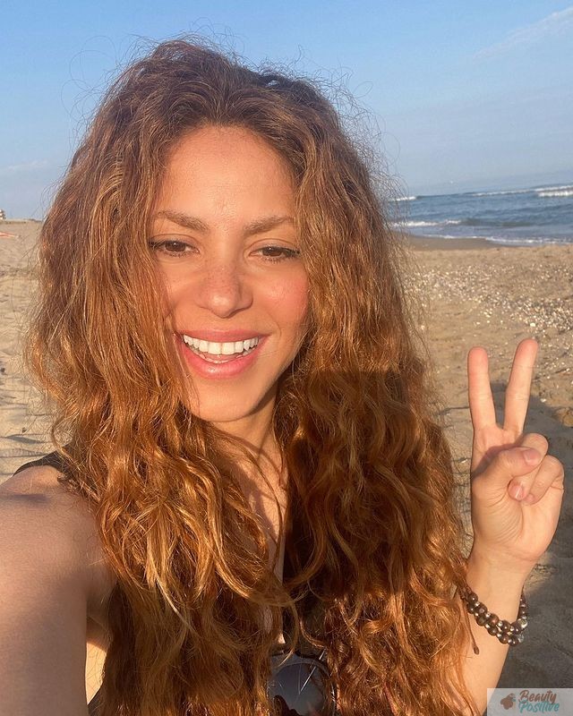 Shakira at the beach