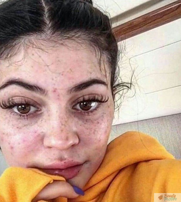 Kylie without make up