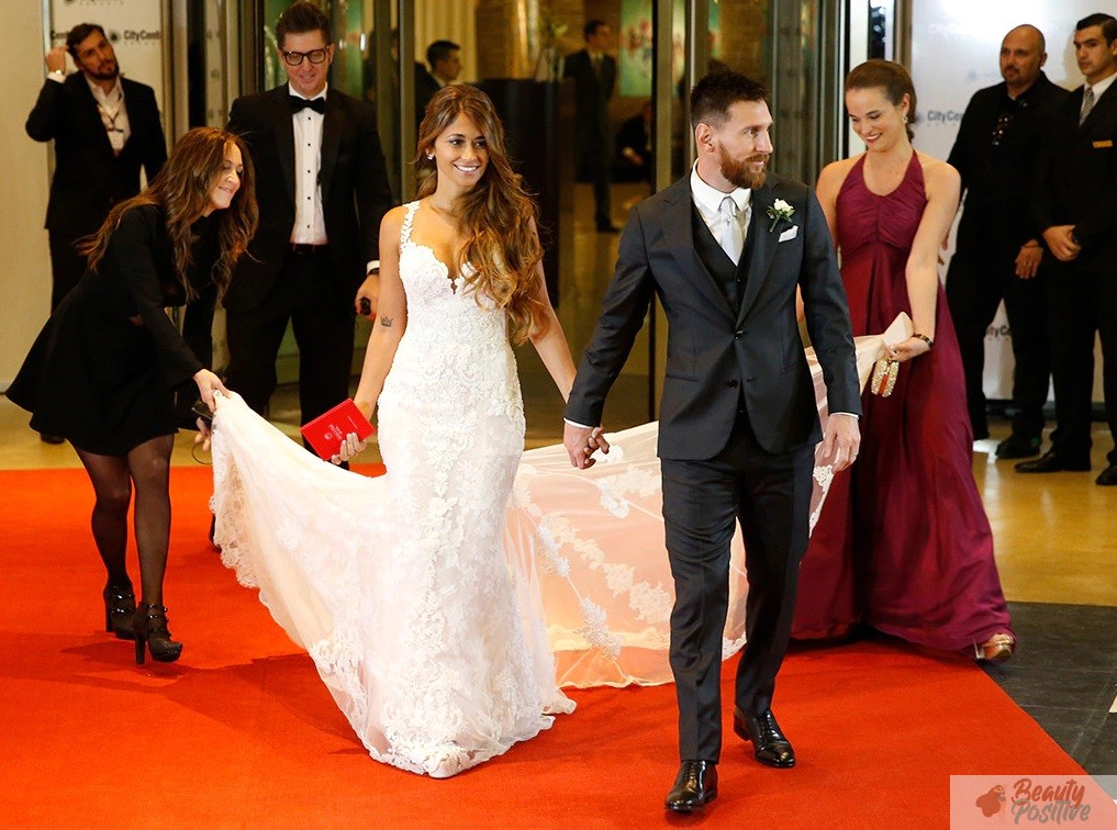 Antonella Roccuzzo and Lionel Messi