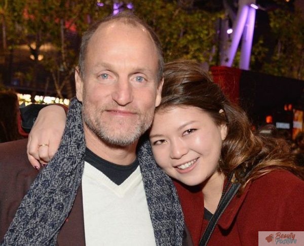 Woody Harrelson with daughter