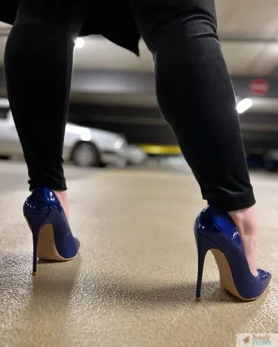 The Ultimate Guide to Gracefully Strutting in Heels