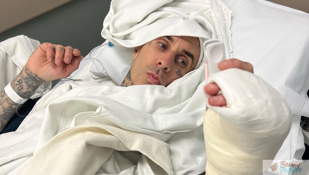 Travis Barker in a hospital