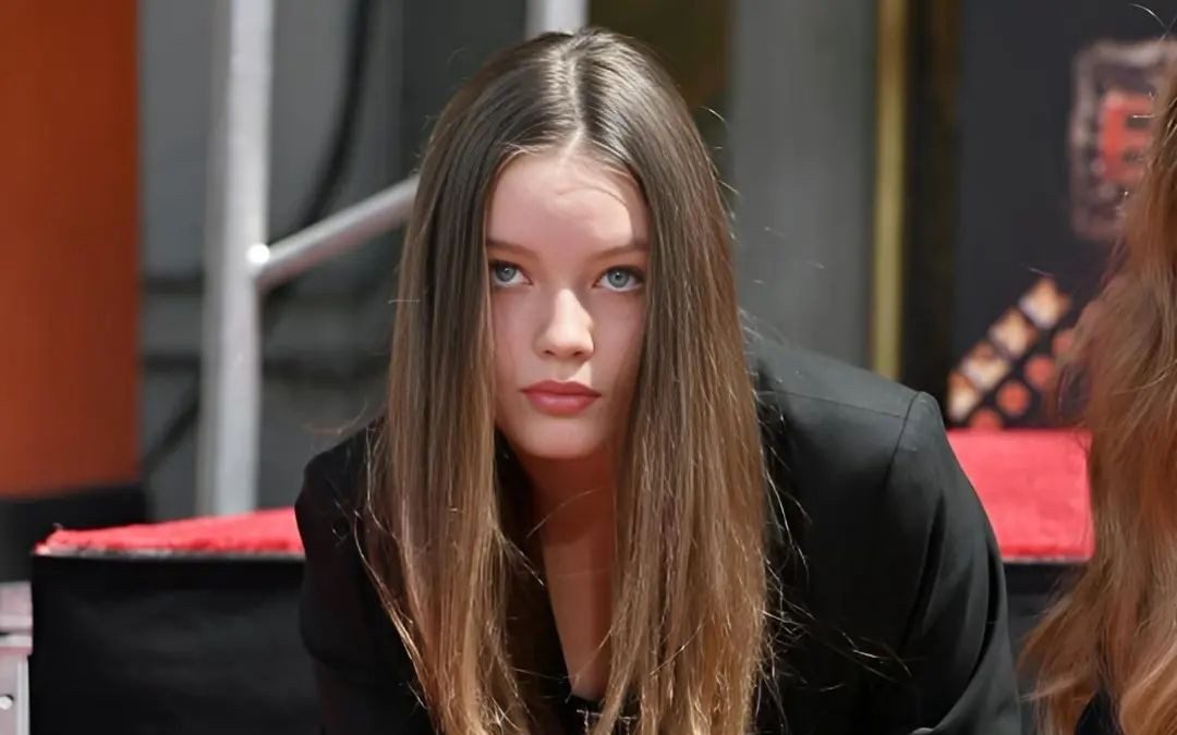 Harper Vivienne Ann Lockwood grew up into a bombshell: new photos of Elvis’ granddaughter