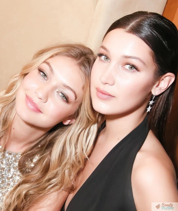 Bella and Gigi Hadid