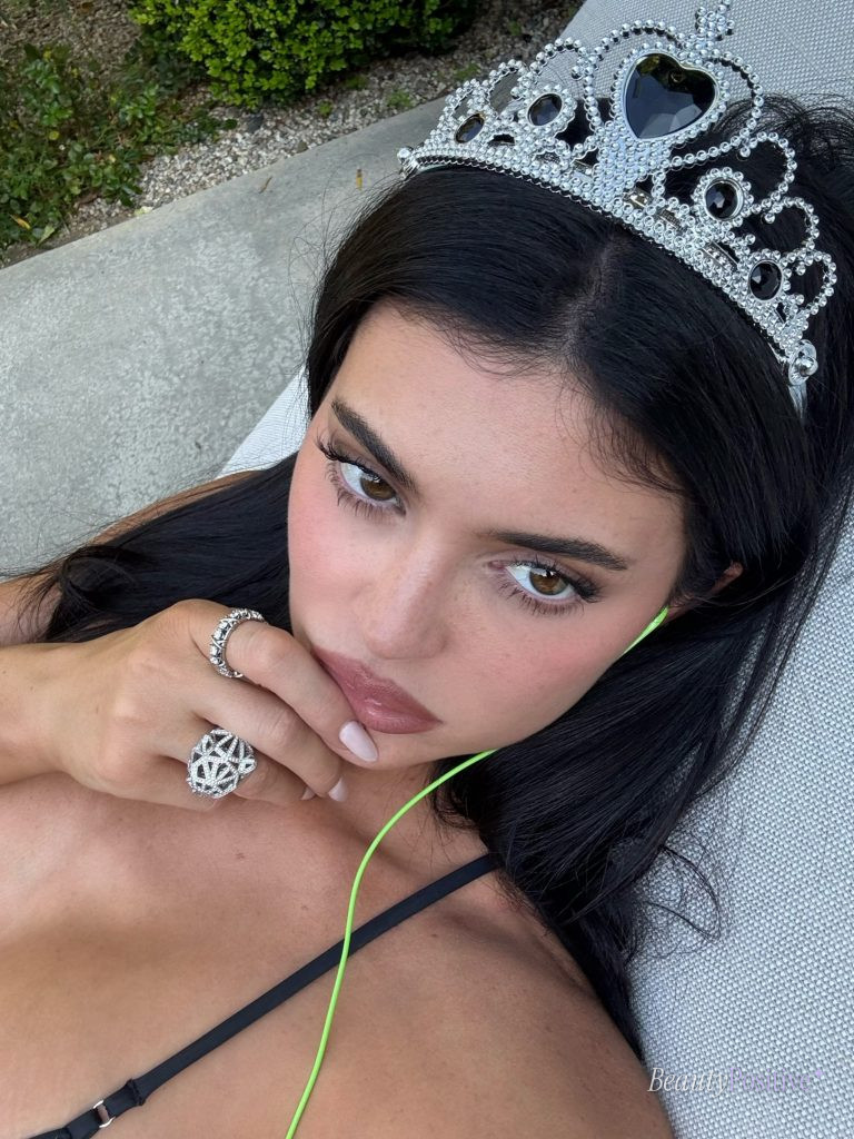 Kylie Jenner in a tiara, a photo from her Instagram