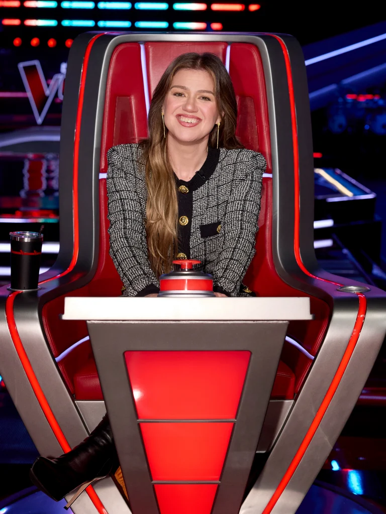 Kelly Clarkson on Instagram