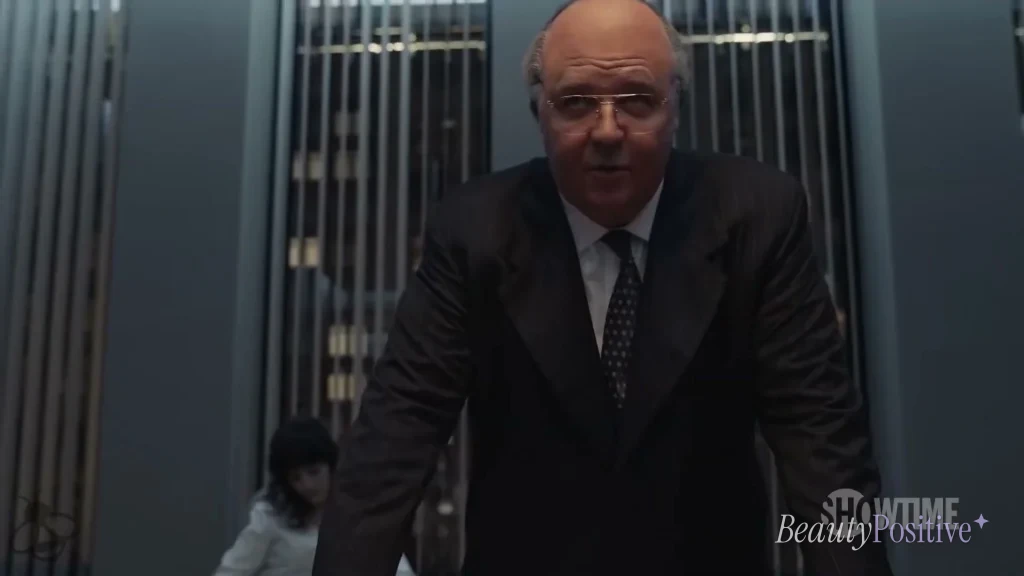 Crowe as Roger Ailes in Showtime's trailer for The Loudest Voice (2019): six pounds of silicone and a bodysuit on top of his own weight