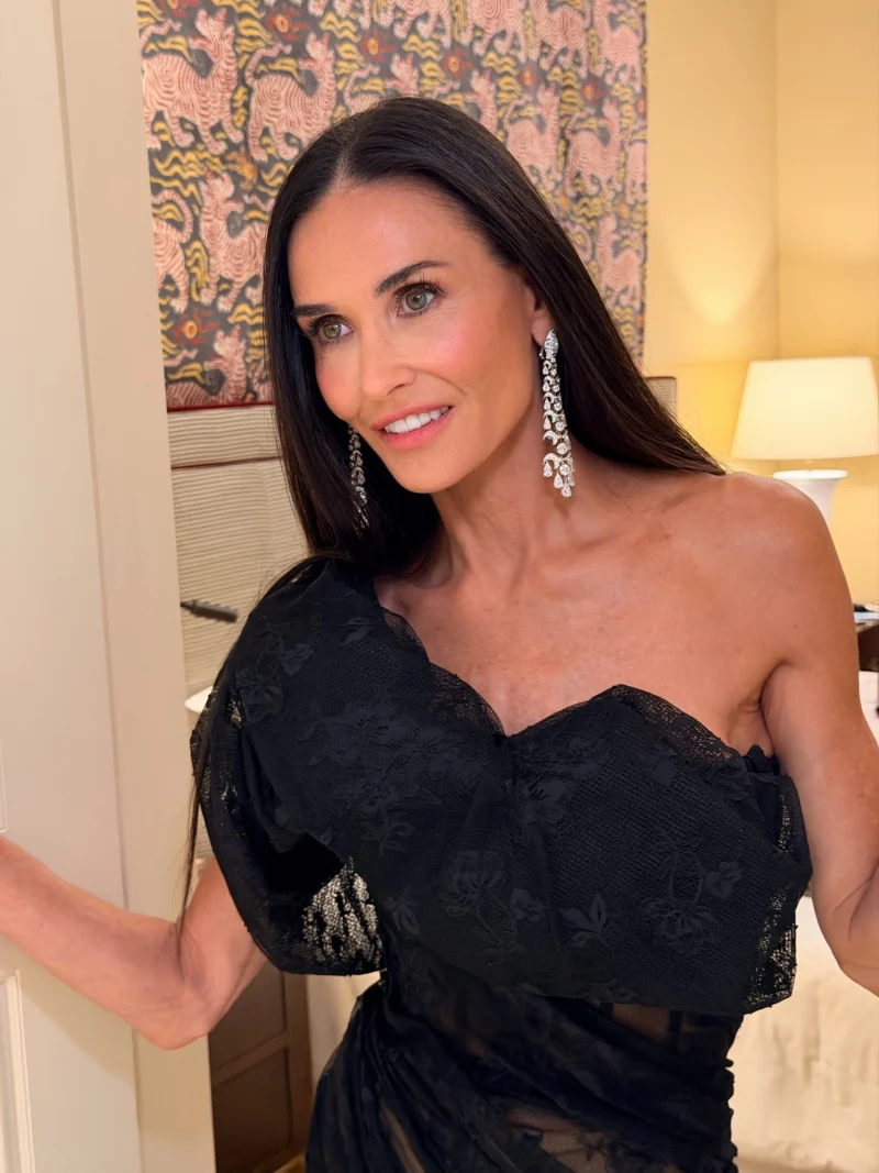 Demi Moore’s Face, the Fendi Rumors and Her Life Now (2026)