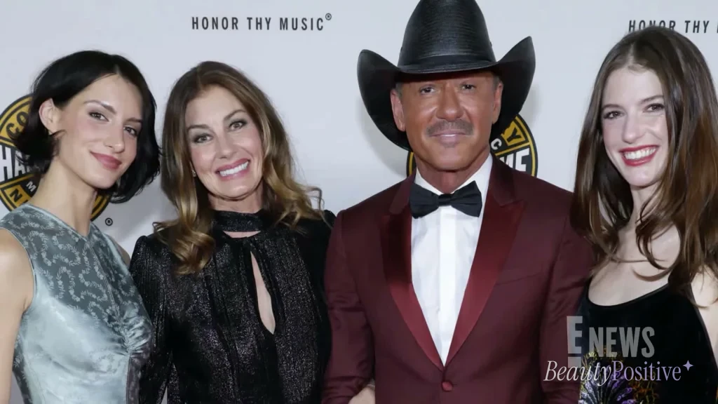 Audrey McGraw, Faith Hill, Tim McGraw and Maggie McGraw on the Medallion Ceremony carpet